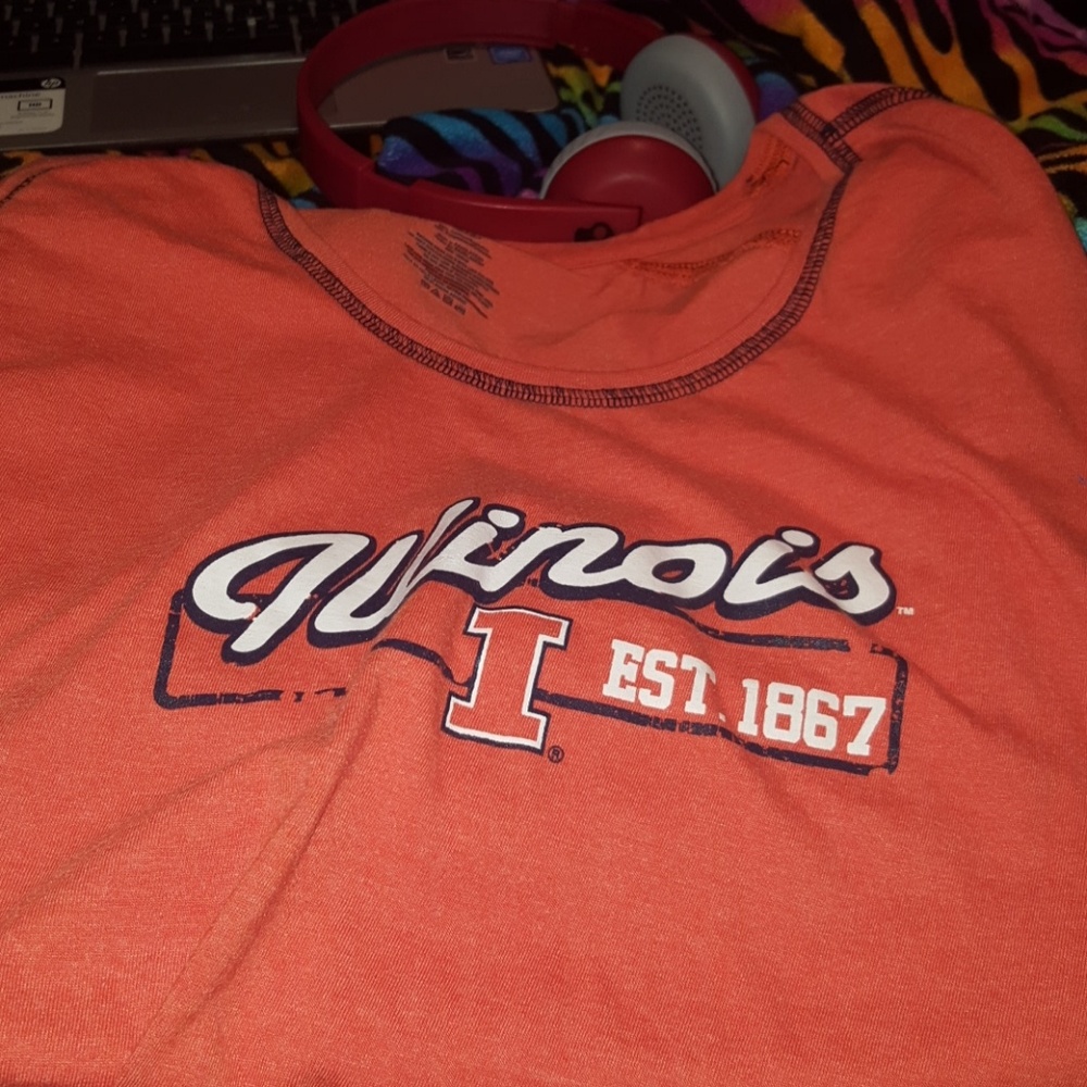 Women's tee shirt